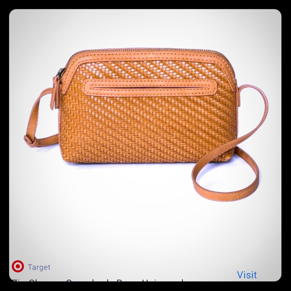 Universal Thread Zip Closure Crossbody bag